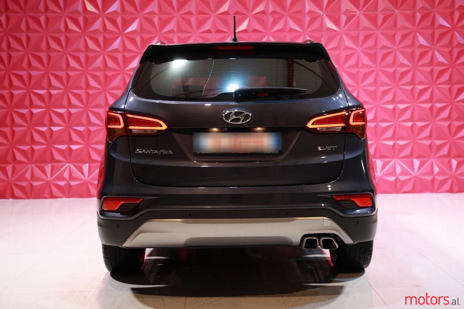 2016' Hyundai Santa Fe photo #4