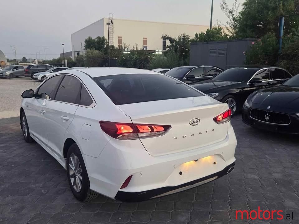2018' Hyundai Sonata photo #5