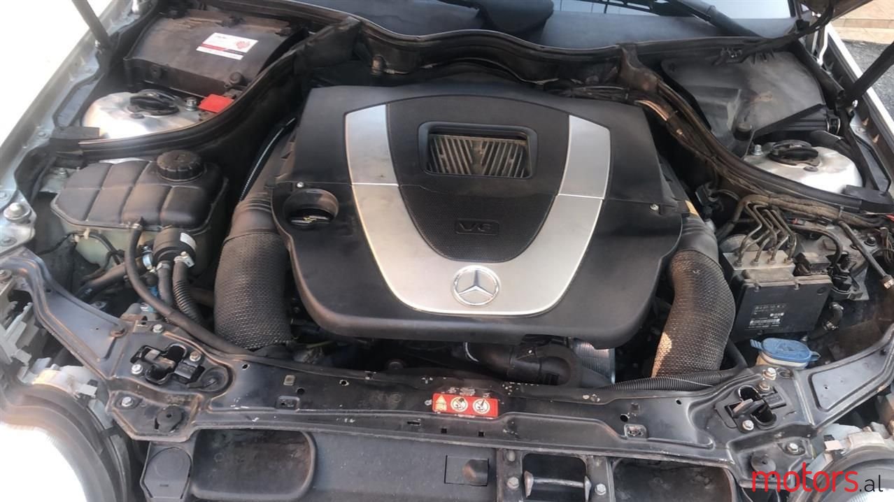 2005' Mercedes-Benz C 230 photo #6