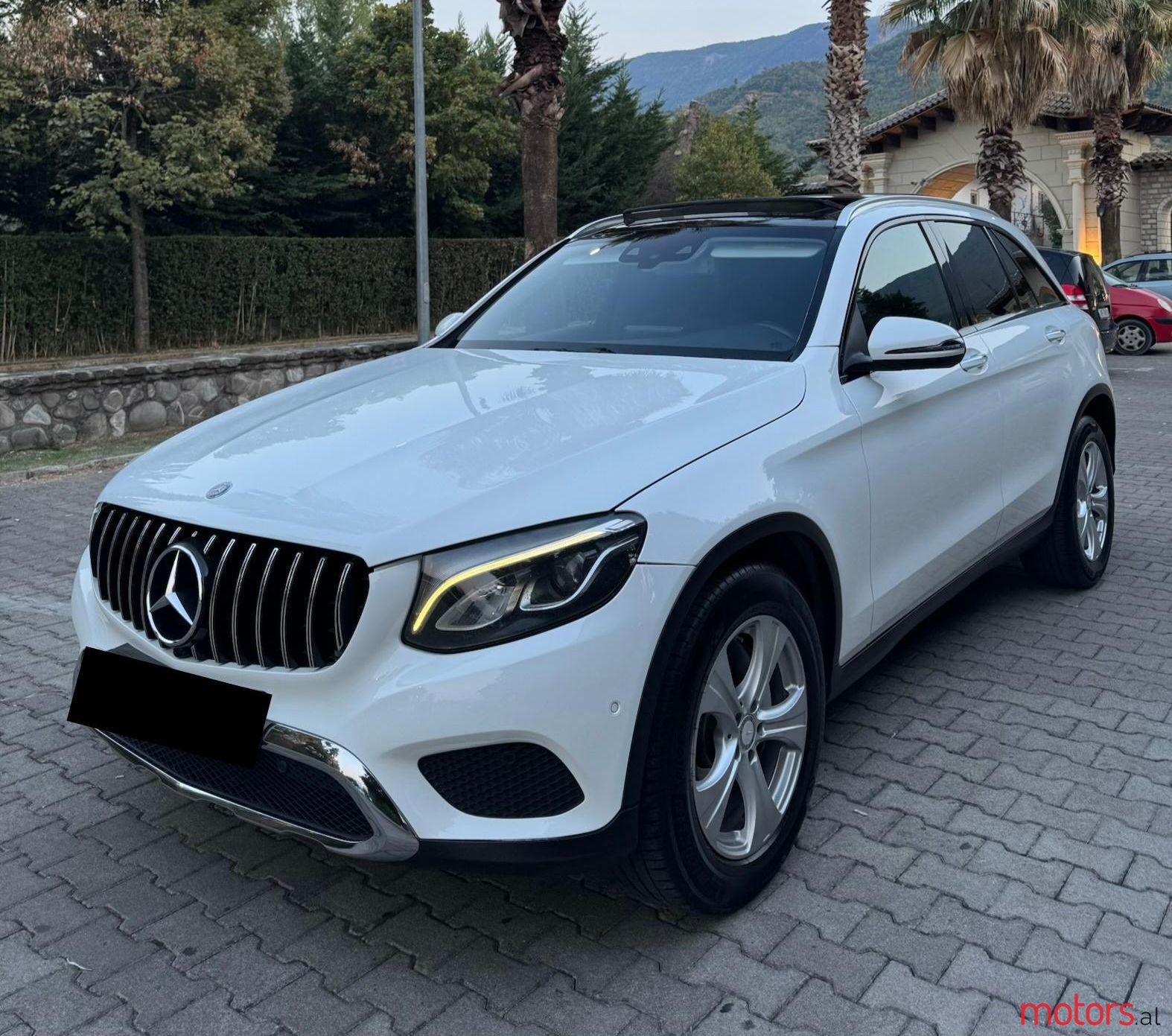 2016' Mercedes-Benz CLC 220 photo #1