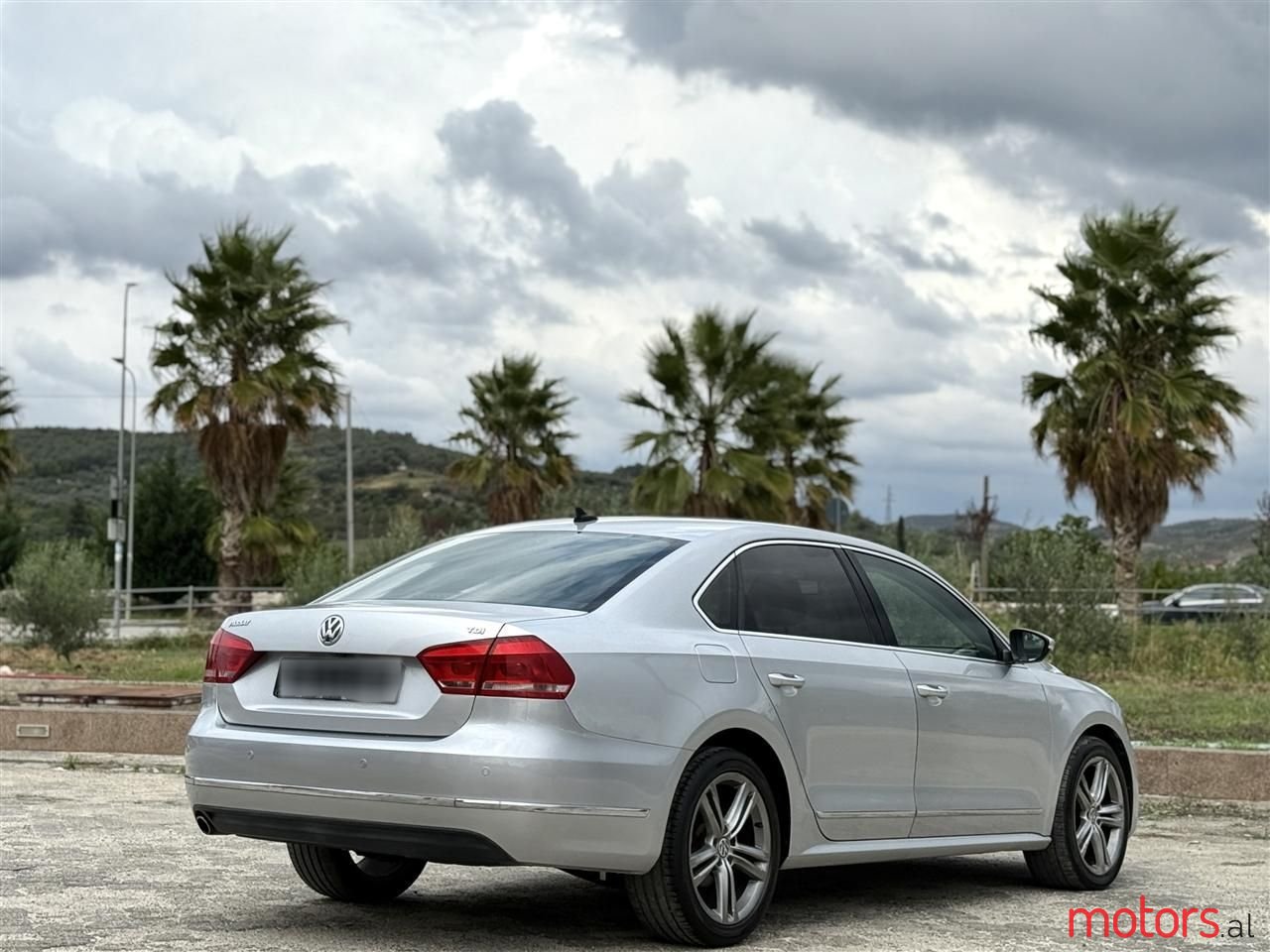2014' Volkswagen Passat photo #5
