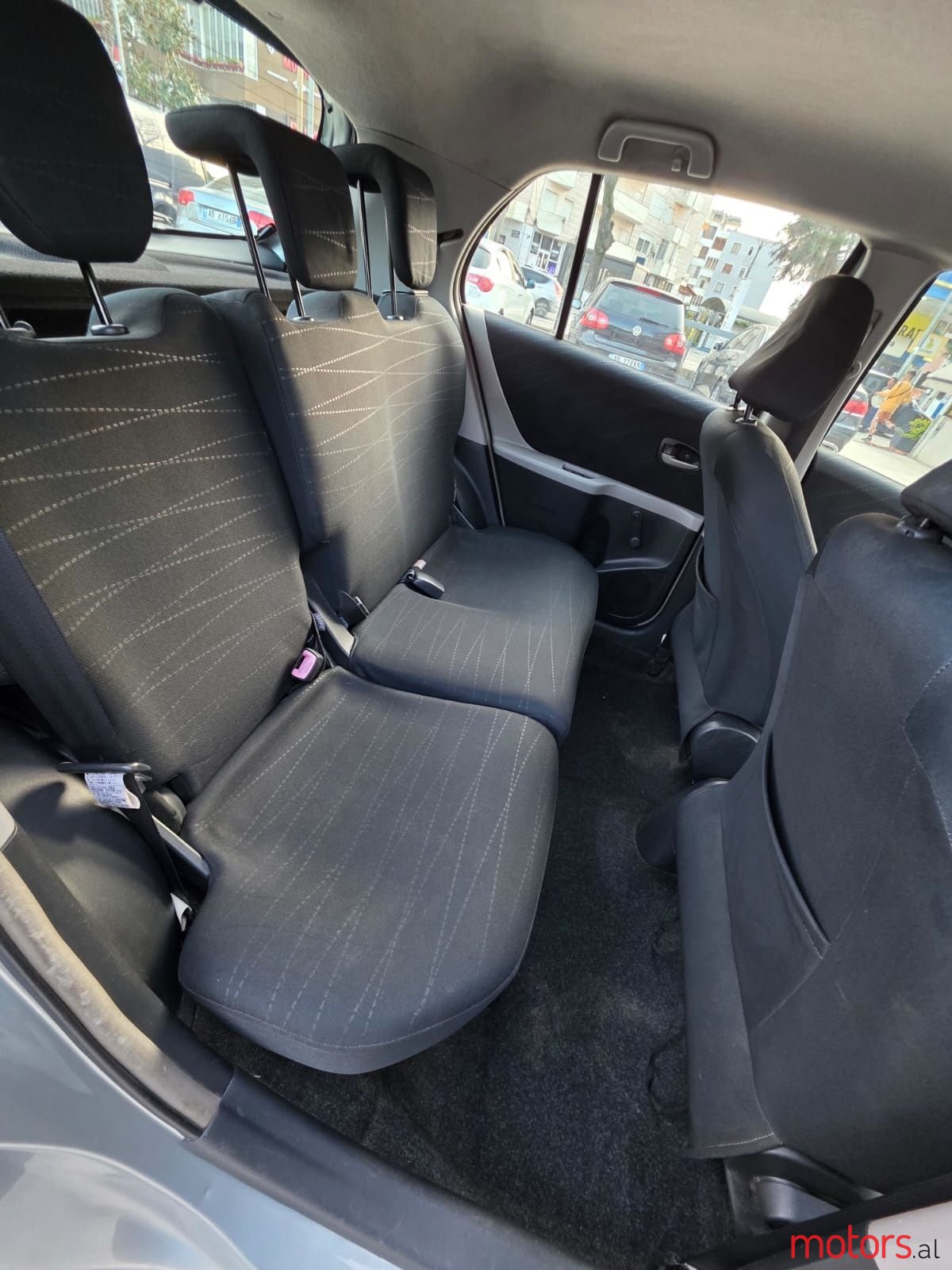 2007' Toyota Yaris photo #6