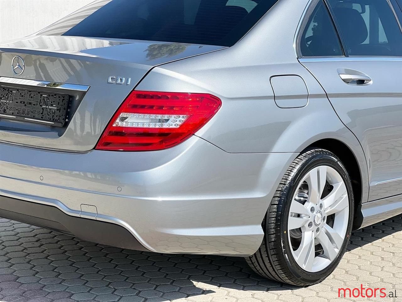 2012' Mercedes-Benz C 220 photo #2