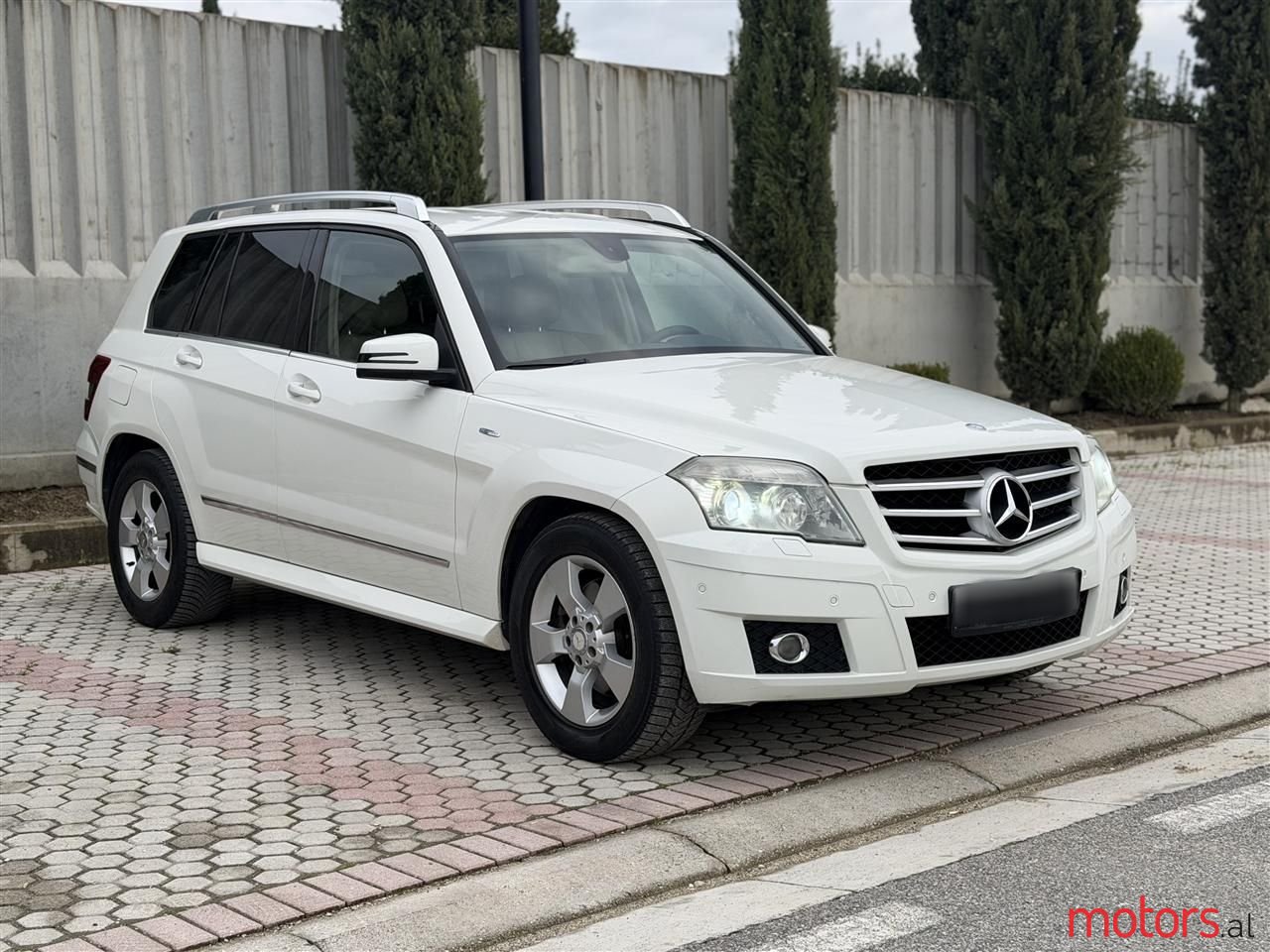 2010' Mercedes-Benz GLK 220 photo #5