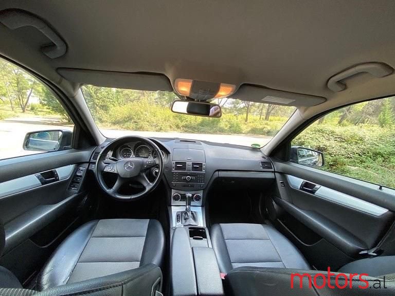 2010' Mercedes-Benz C 220 photo #4