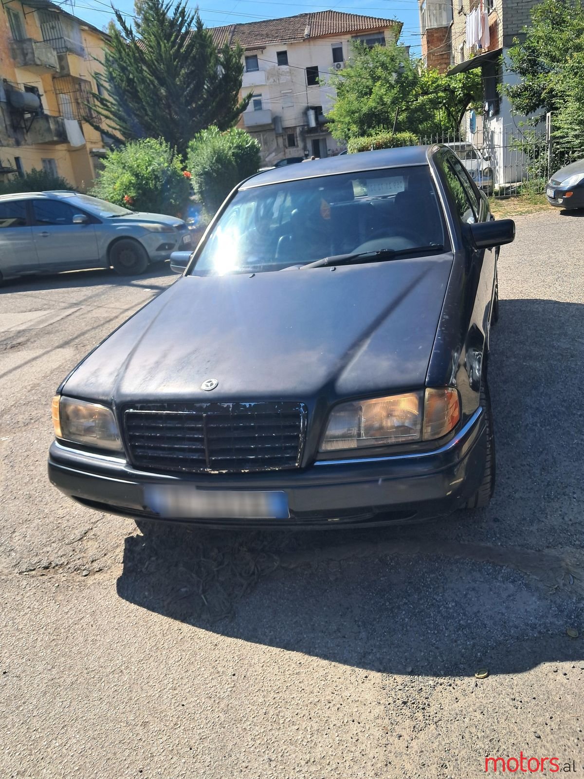 1996' Mercedes-Benz 220 photo #1