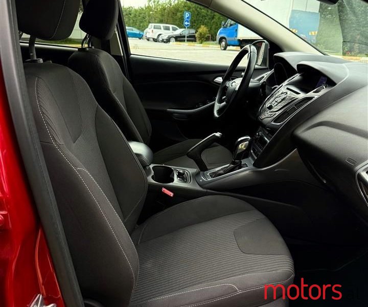 2012' Ford Focus photo #3