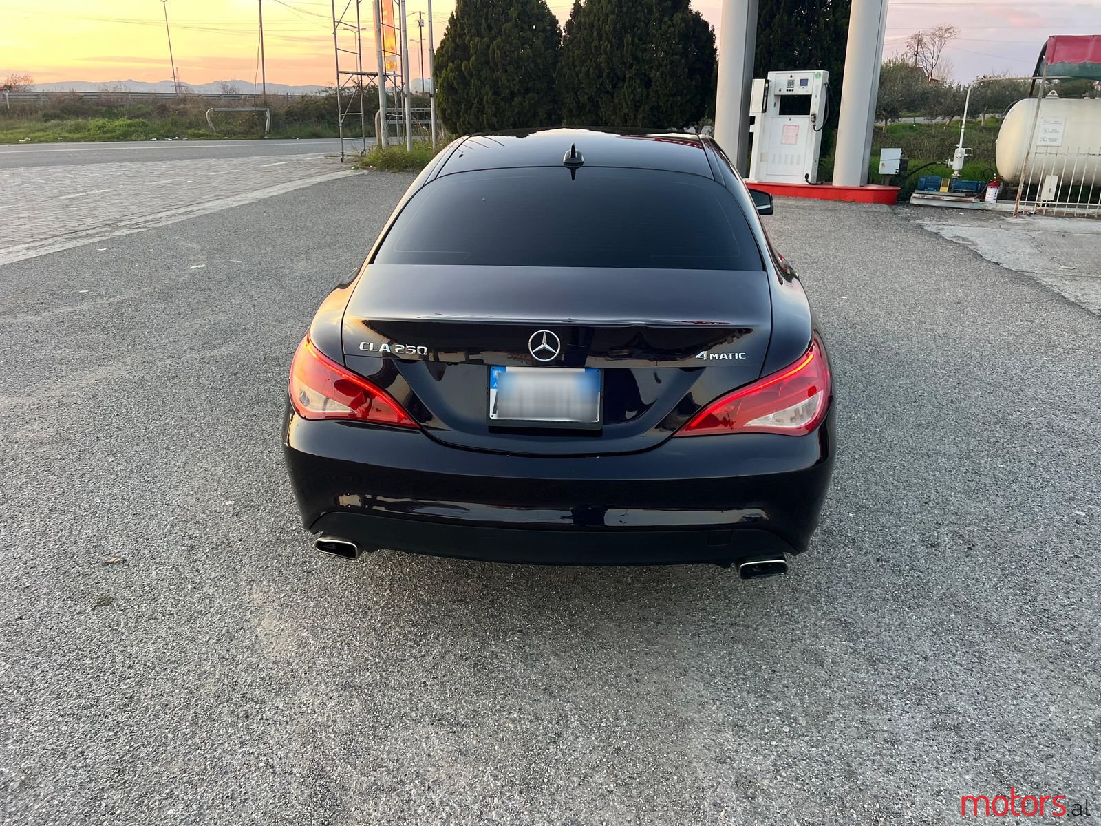 2014' Mercedes-Benz CLA 250 photo #2