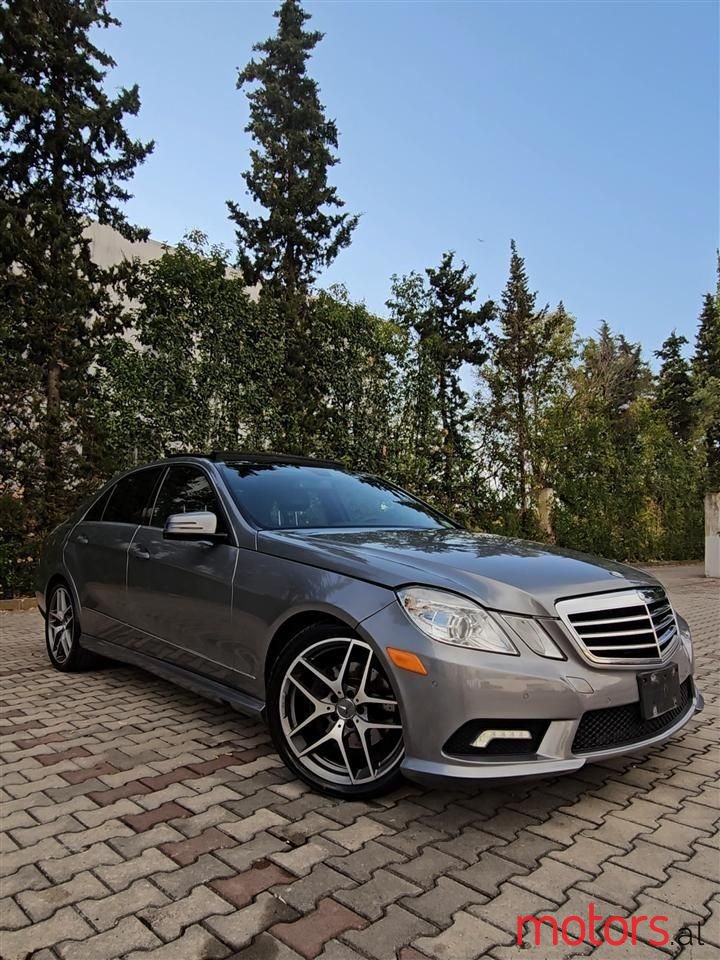 2012' Mercedes-Benz E 350 photo #1
