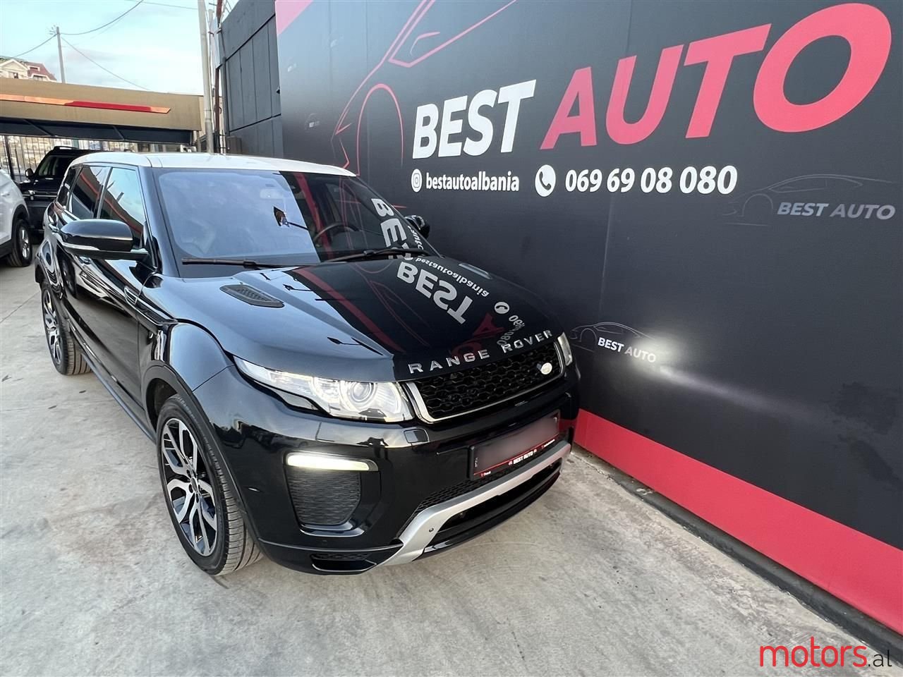 2012' Land Rover Range Rover Evoque photo #3