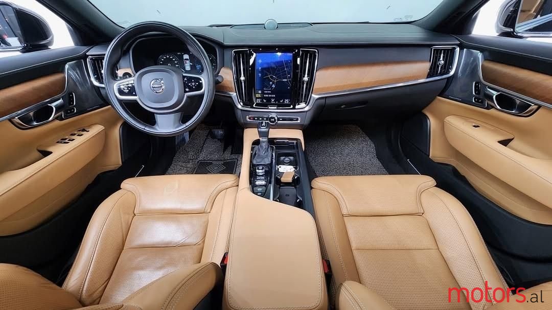 2019' Volvo S90 photo #3