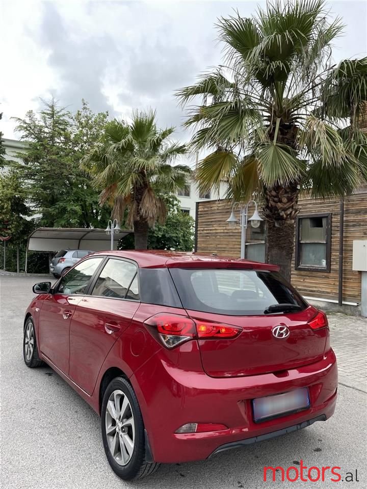 2016' Hyundai i20 photo #5