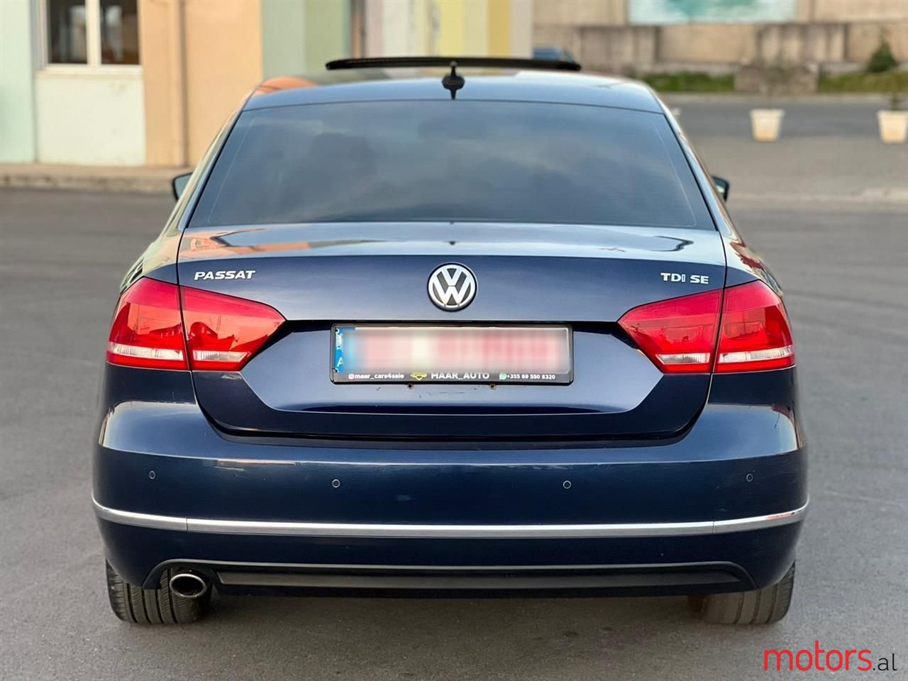 2012' Volkswagen Passat photo #4