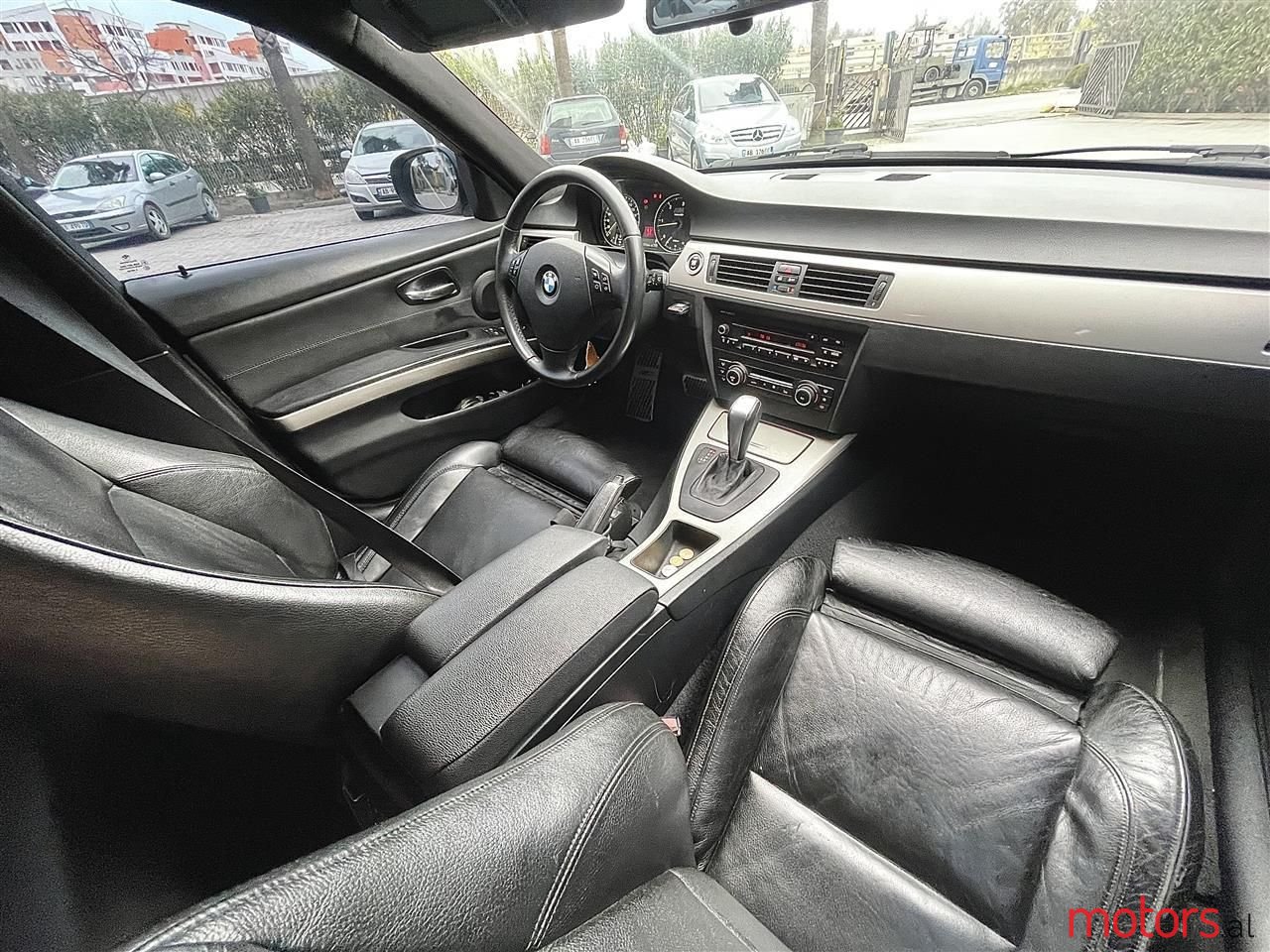 2012' BMW 320 photo #4