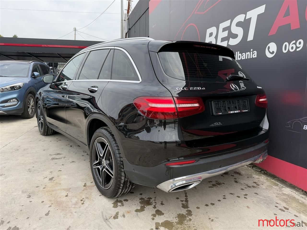 2016' Mercedes-Benz GLC 220 photo #2