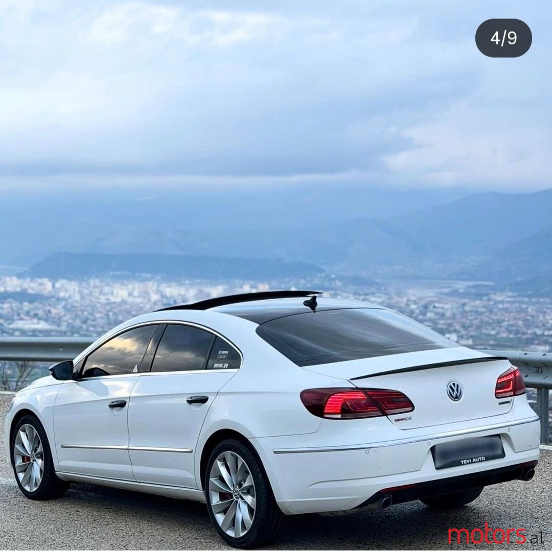 2013' Volkswagen photo #2