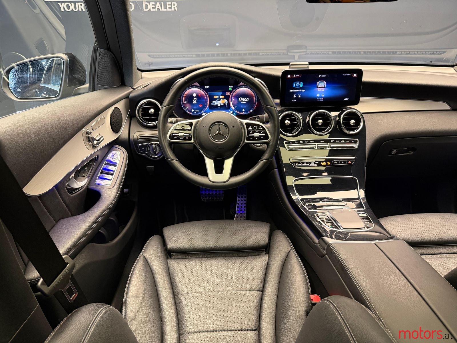 2021' Mercedes-Benz GLC 220 photo #2