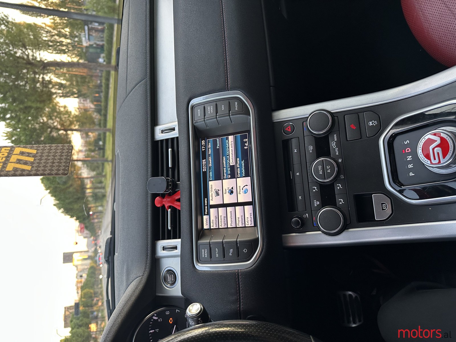 2011' Land Rover Range Rover Evoque photo #7