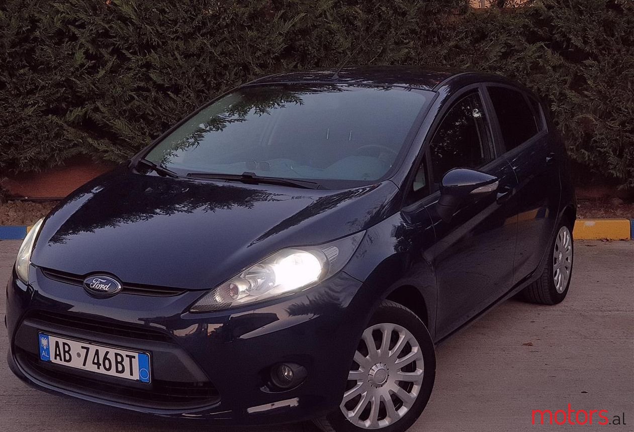 2010' Ford Fiesta photo #1