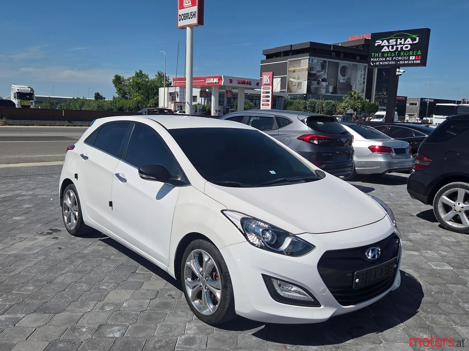 2013' Hyundai i30 photo #1