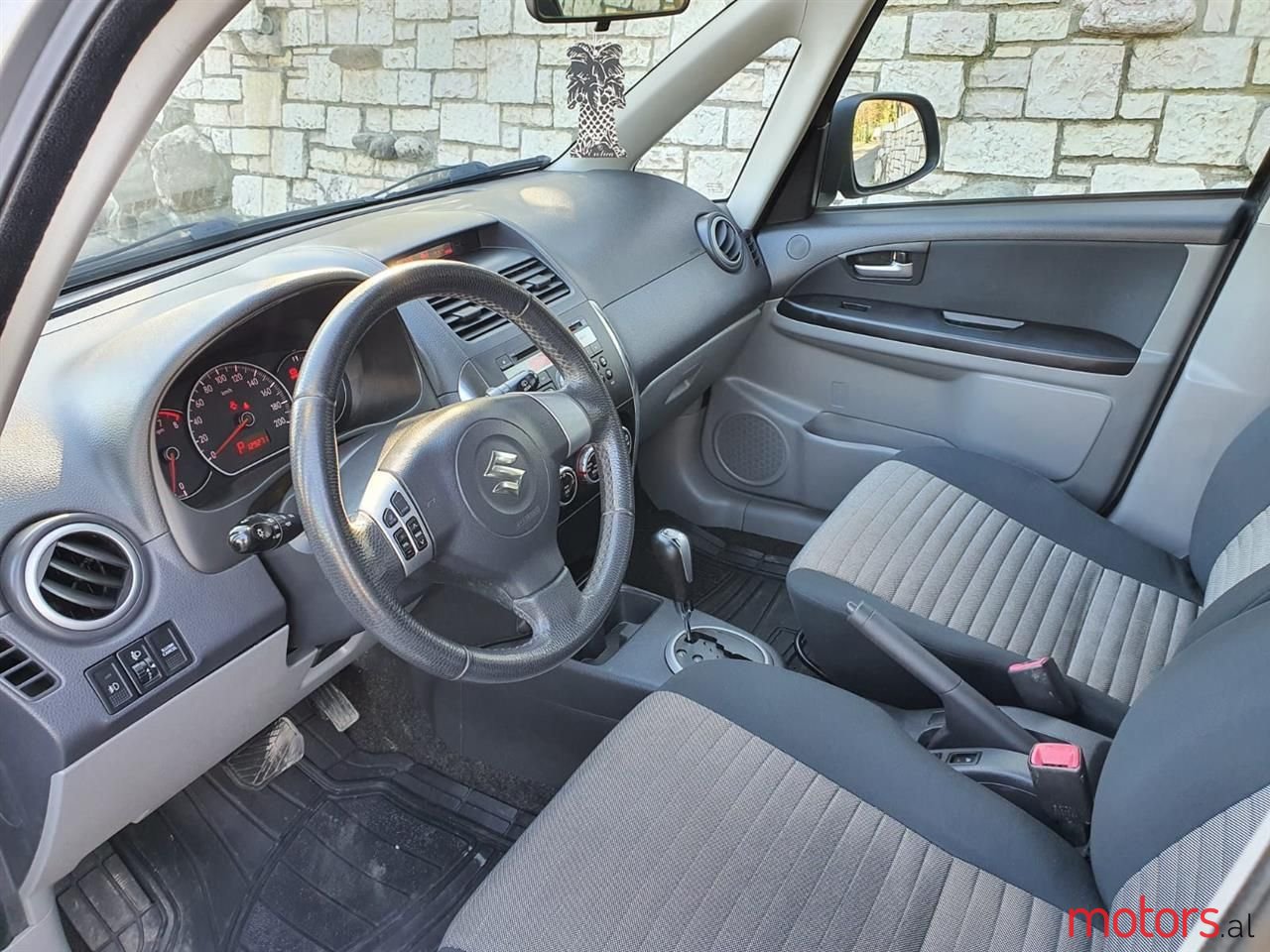 2008' Suzuki SX4 photo #6