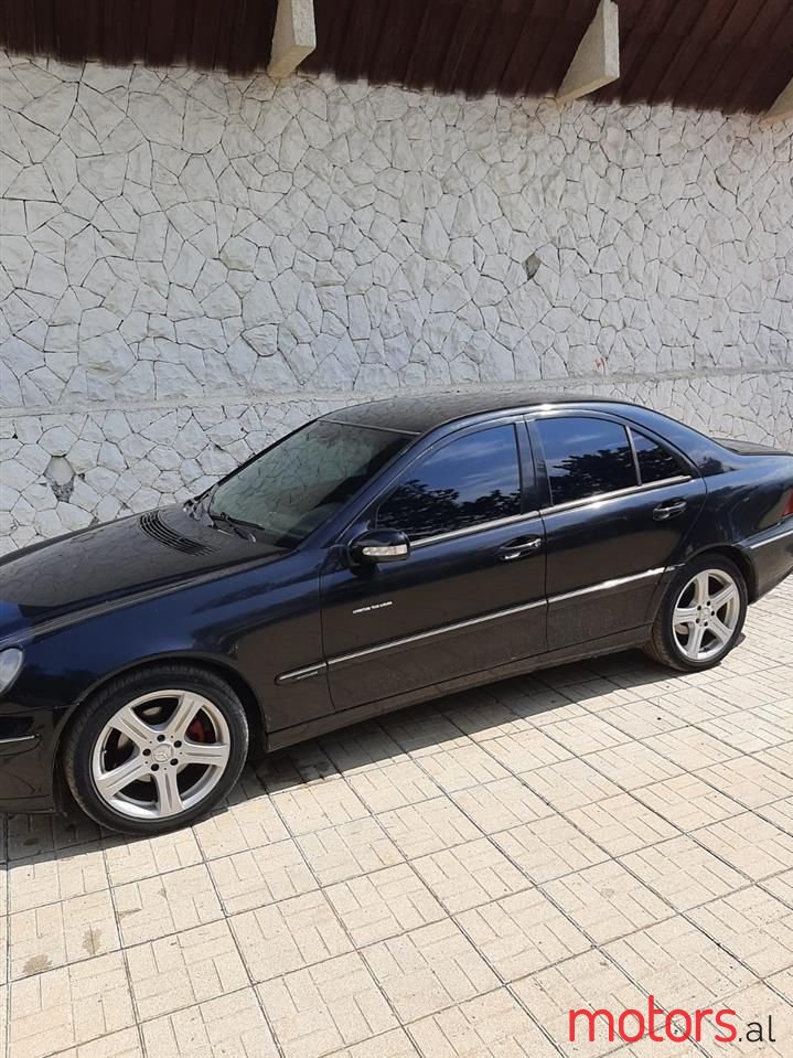 2001' Mercedes-Benz C 220 photo #2