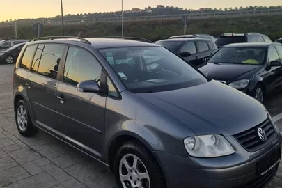 2006' Volkswagen Touran