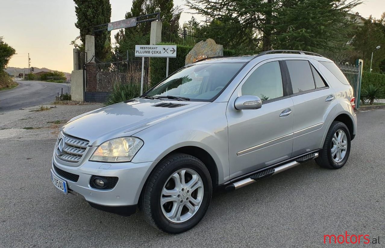 2007' Mercedes-Benz ML 350 photo #1
