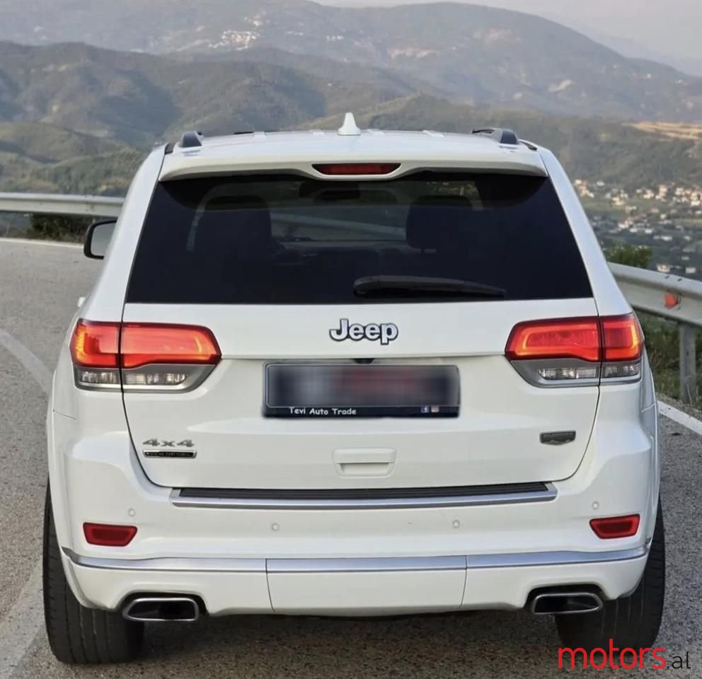 2015' Jeep Grand Cherokee photo #6