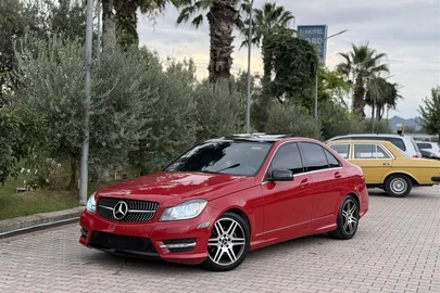 2013' Mercedes-Benz C 300