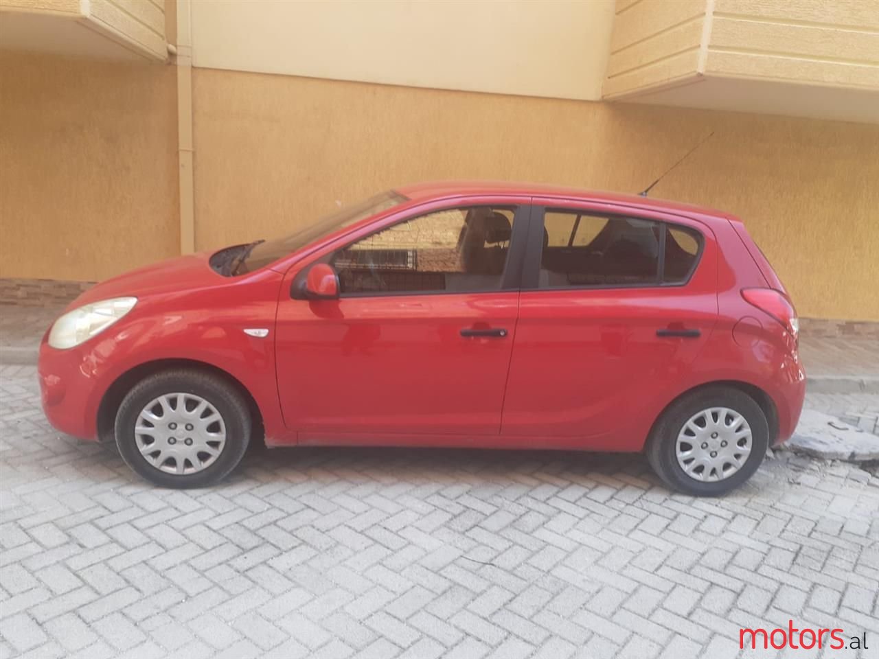 2009' Hyundai H 200 photo #4