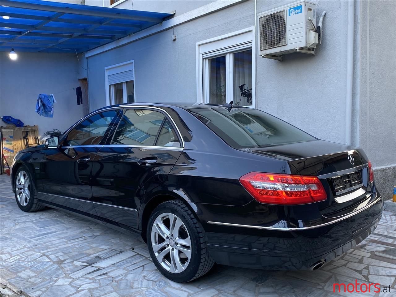 2009' Mercedes-Benz E 350 photo #6