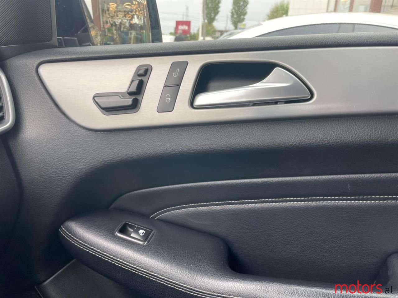 2012' Mercedes-Benz ML 250 photo #6