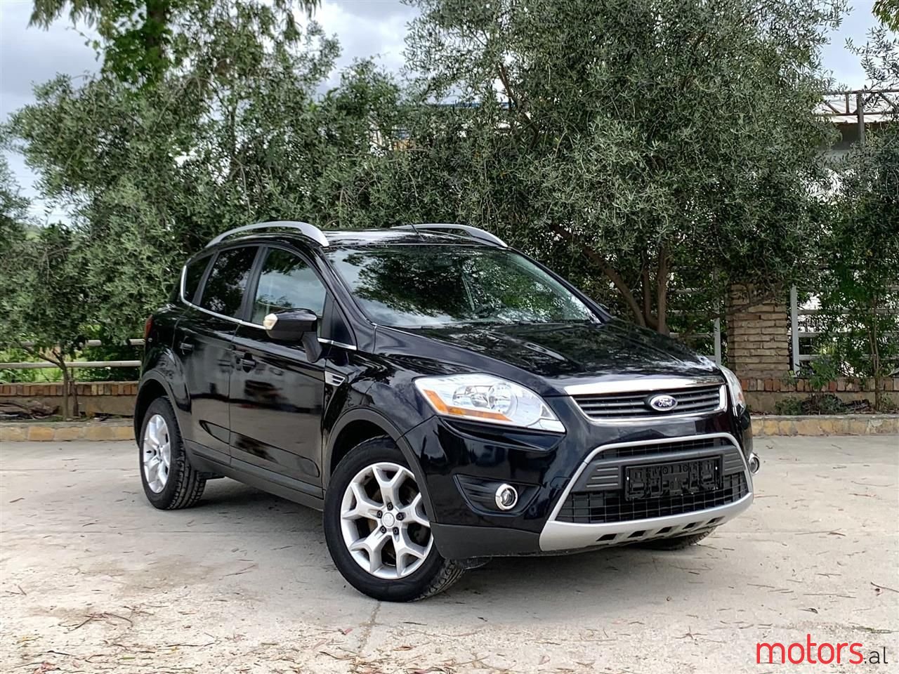 2010' Ford Kuga photo #1