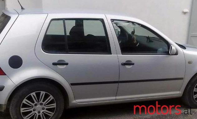 1998' Volkswagen Golf photo #2