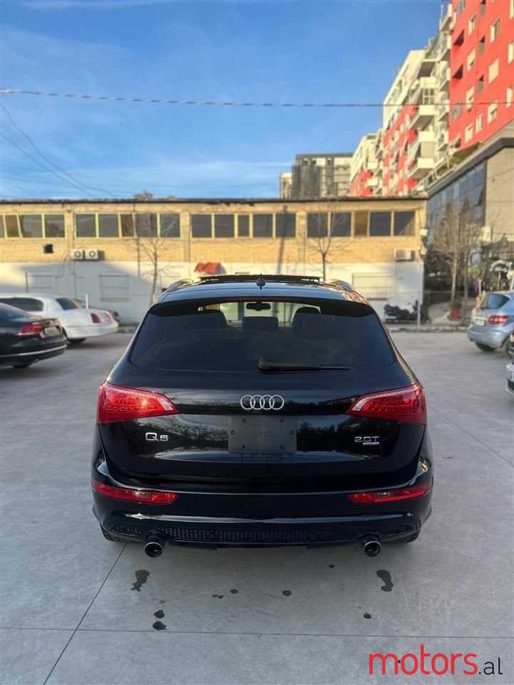 2012' Audi Q5 photo #5