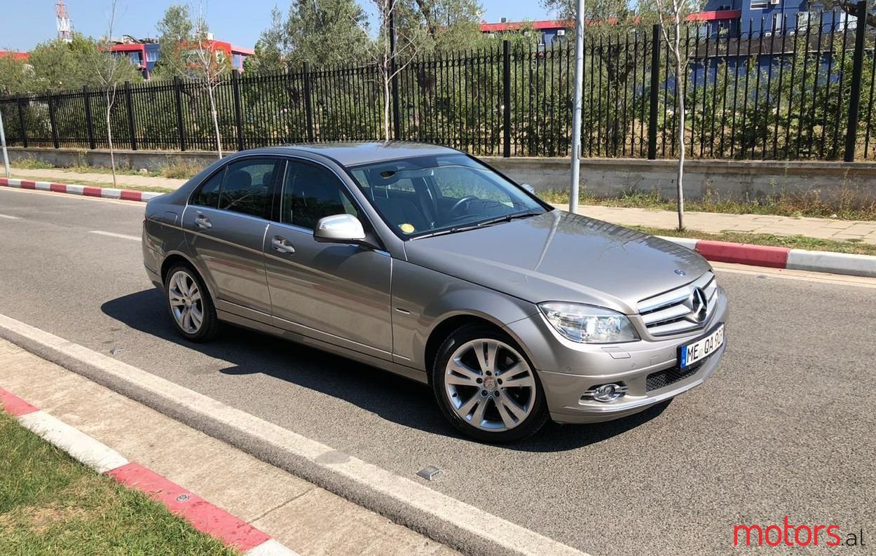 2009' Mercedes-Benz C 200 photo #1