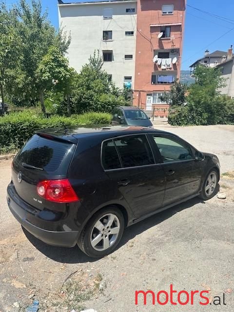 2008' Volkswagen Golf photo #1