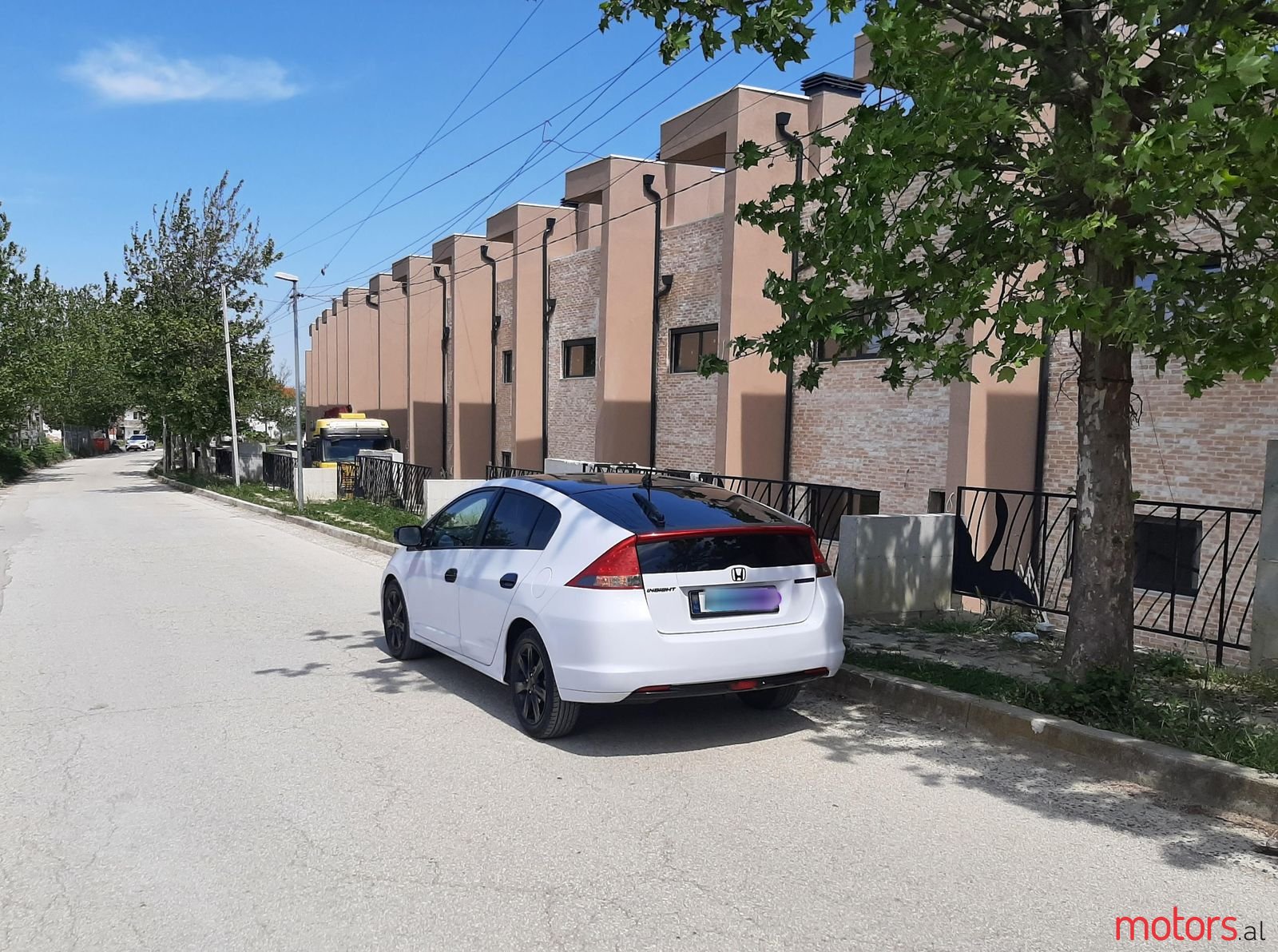 2010' Honda Insight photo #5