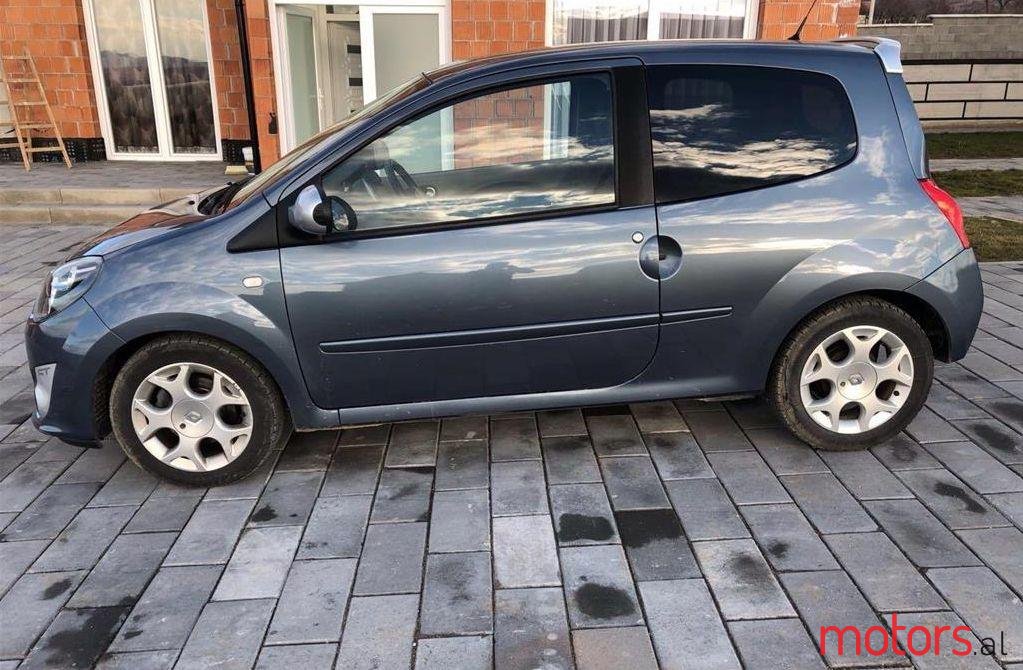2008' Renault Twingo photo #1
