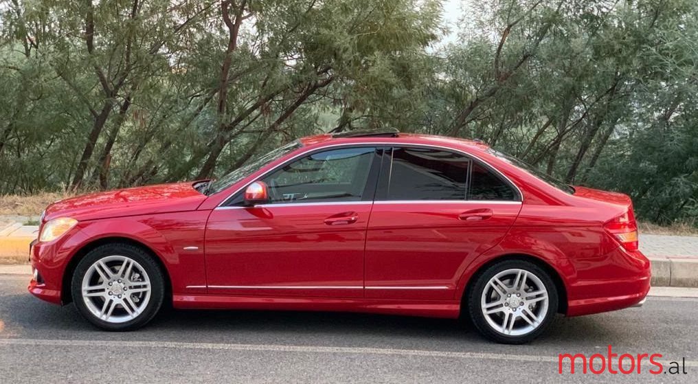 2009' Mercedes-Benz C 220 photo #1
