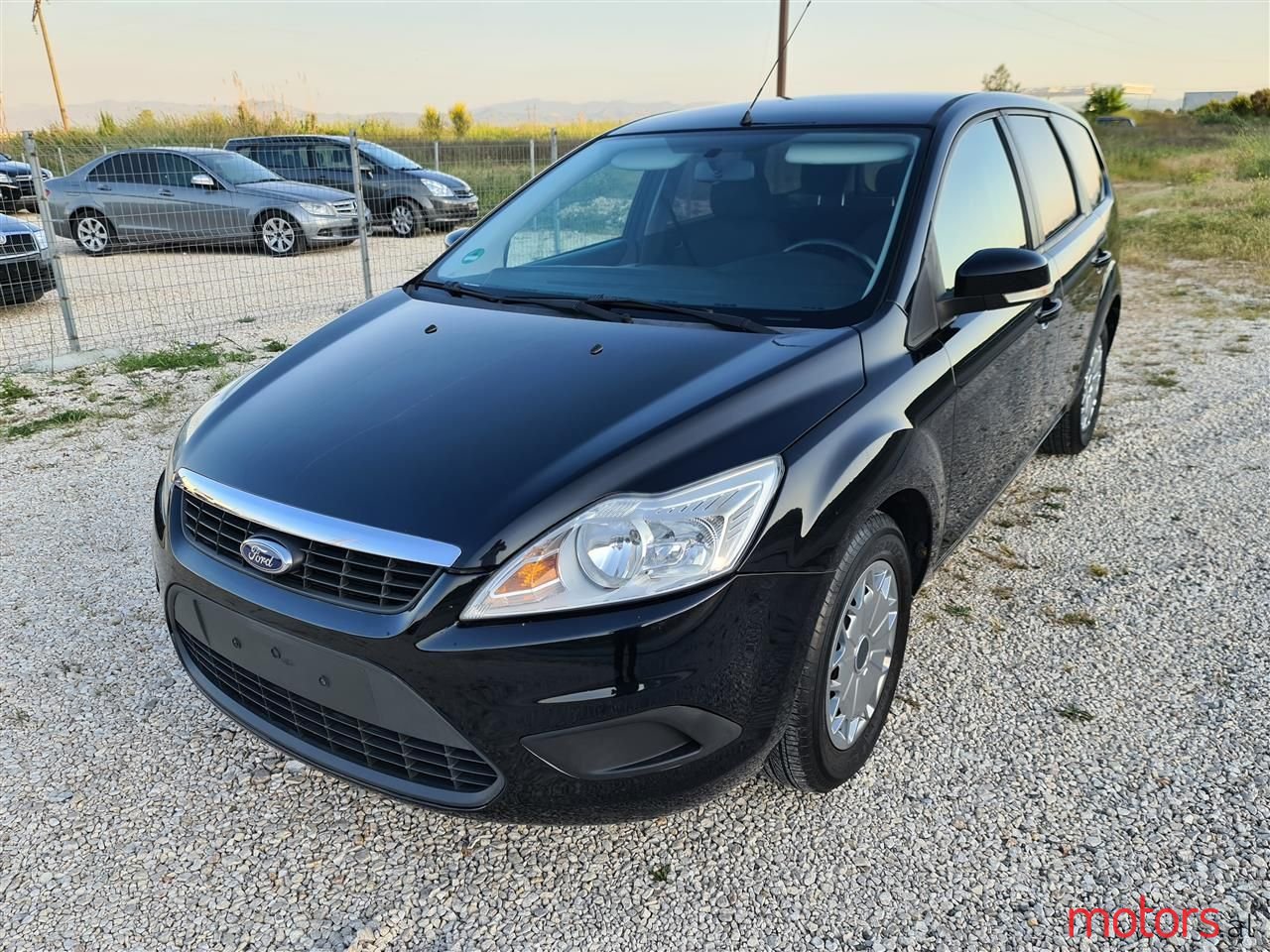 2009' Ford Focus photo #1