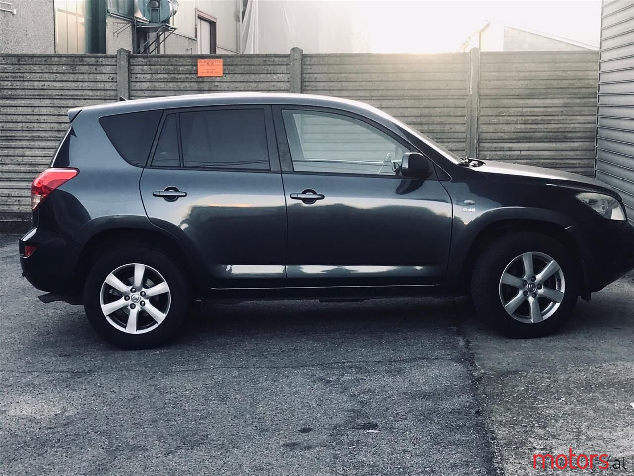 2008' Toyota RAV4 photo #4