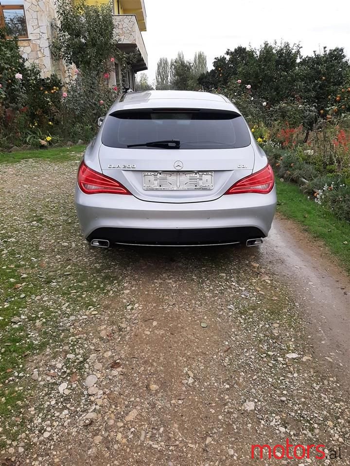 2015' Mercedes-Benz CLA 200 photo #5