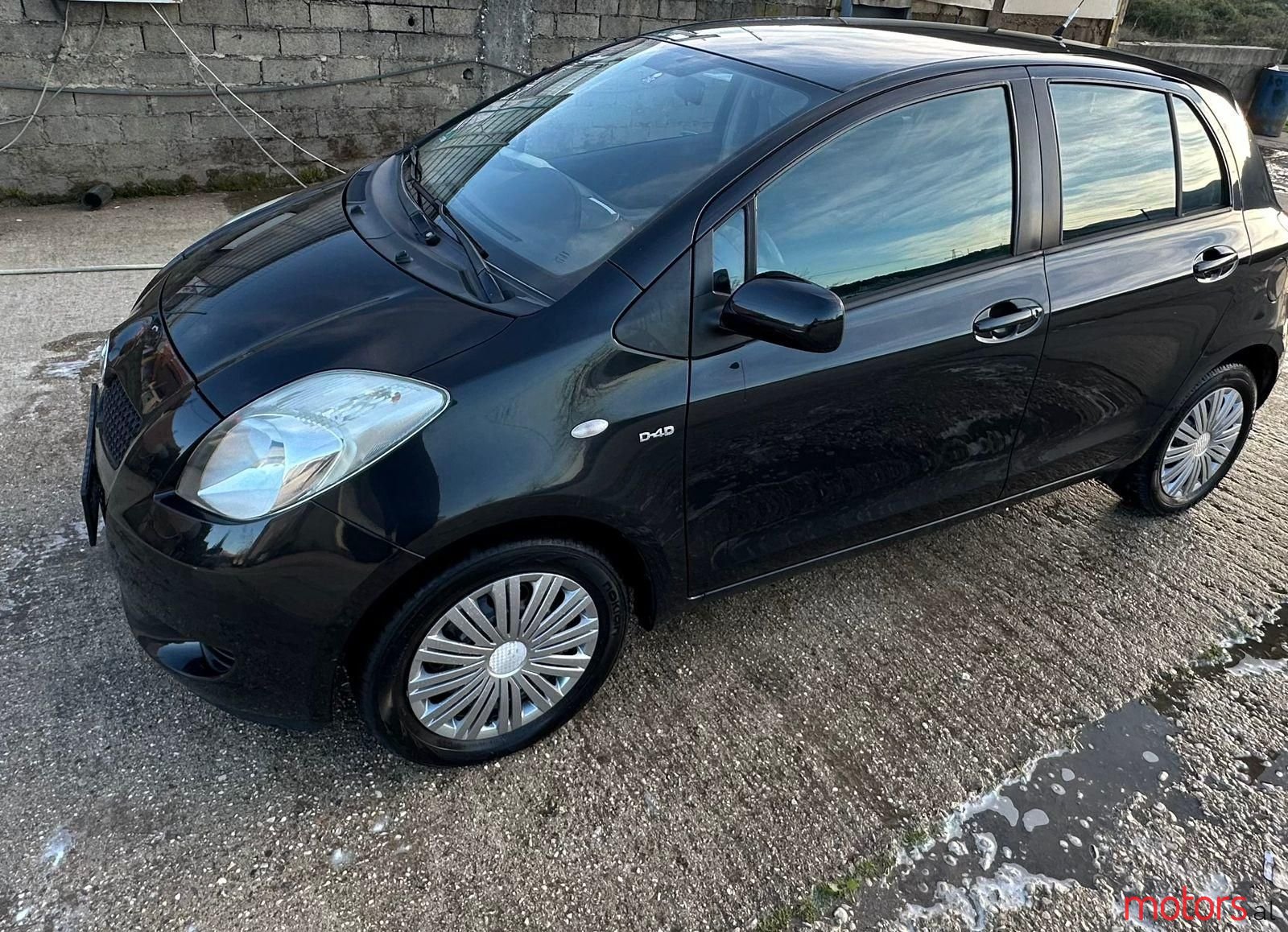 2007' Toyota Yaris photo #4