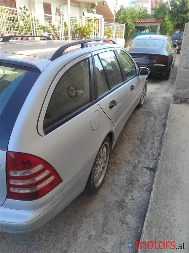 2006' Mercedes-Benz C 180 photo #2