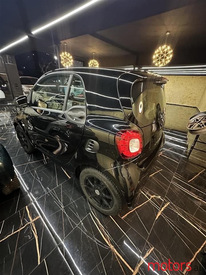 2017' Smart Fortwo photo #5