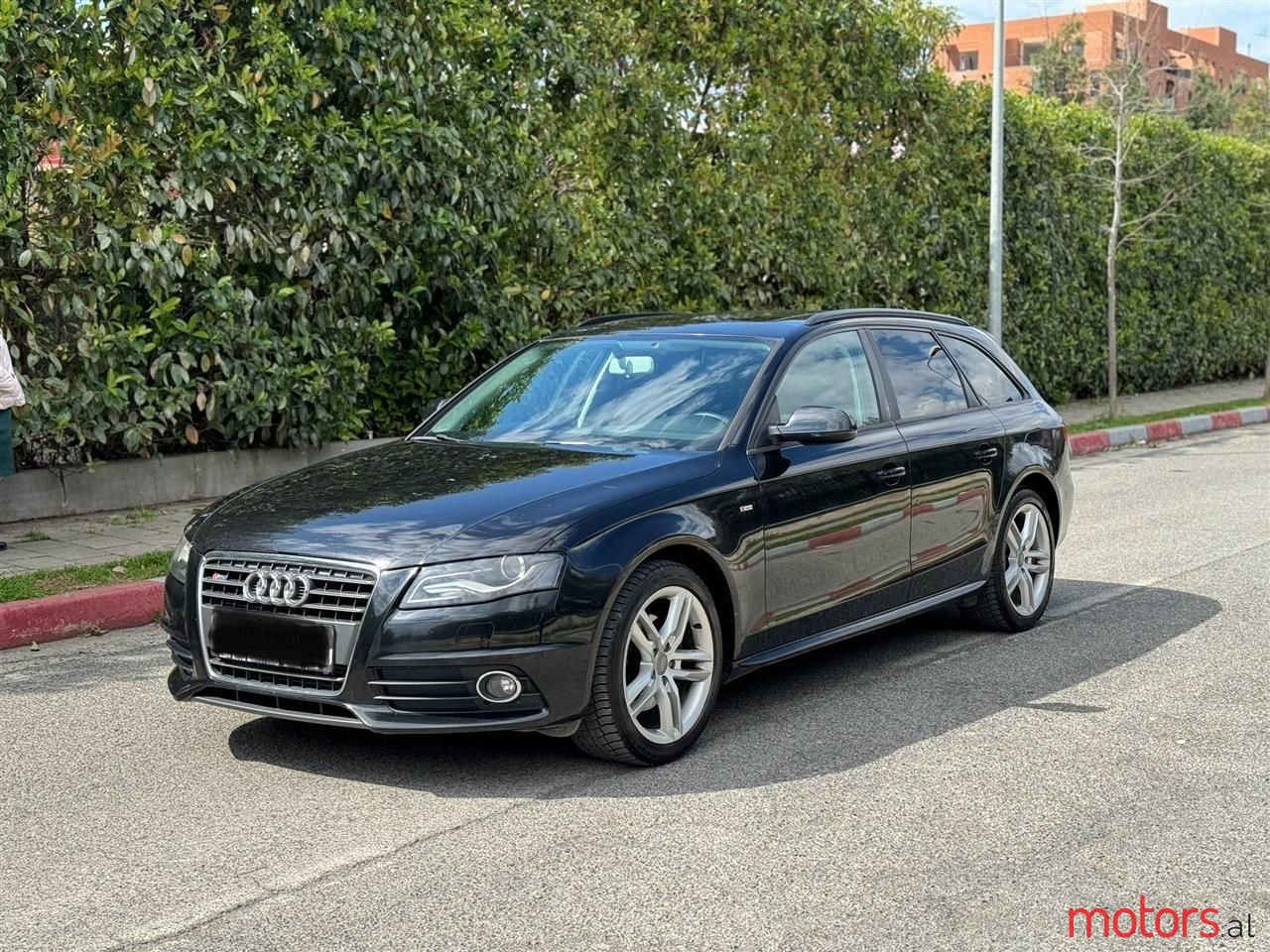 2011' Audi A4 photo #1