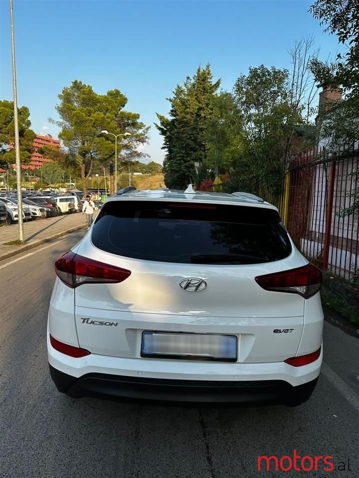 2016' Hyundai Tucson photo #5