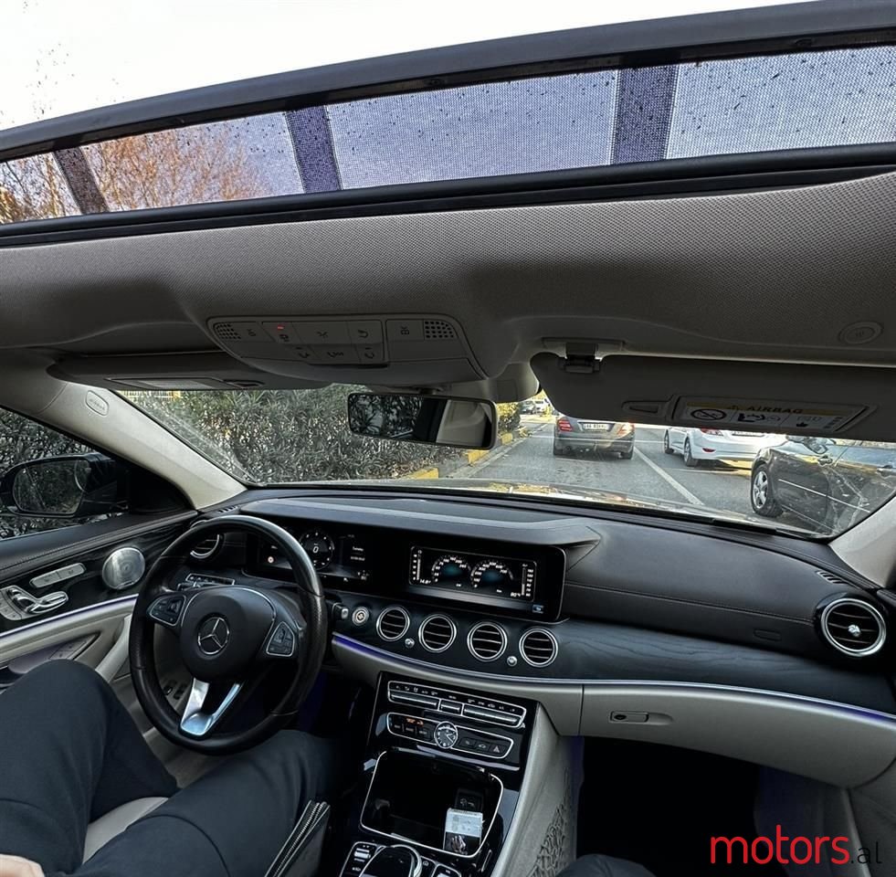 2017' Mercedes-Benz E 350 photo #6